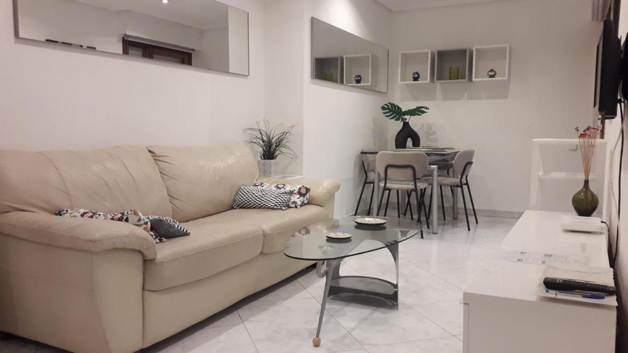 Apartamento Junto Al Santiago Bernabeu Con Piscina Apartment Madrid Luaran gambar