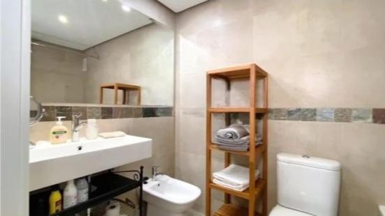 Apartamento Junto Al Santiago Bernabeu Con Piscina Apartment Madrid Luaran gambar