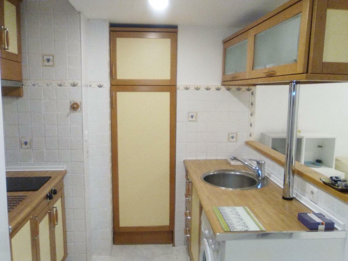 Apartamento Junto Al Santiago Bernabeu Con Piscina Apartment Madrid Luaran gambar